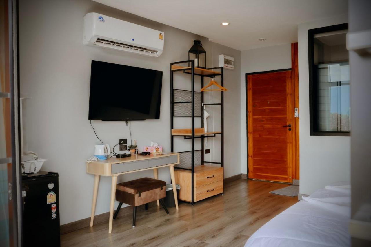 The Sunnery Ville Lom Kao Bagian luar foto