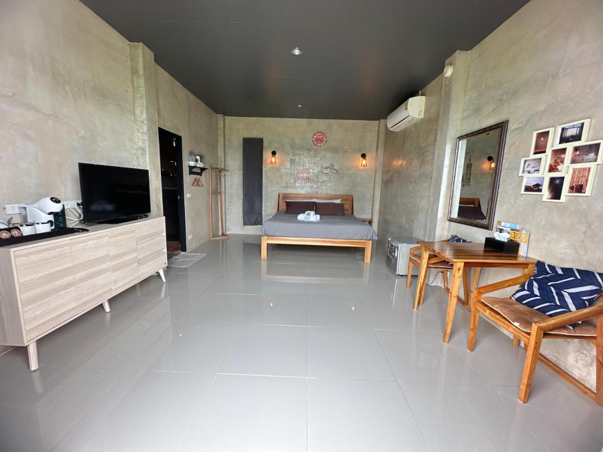 The Sunnery Ville Lom Kao Bagian luar foto