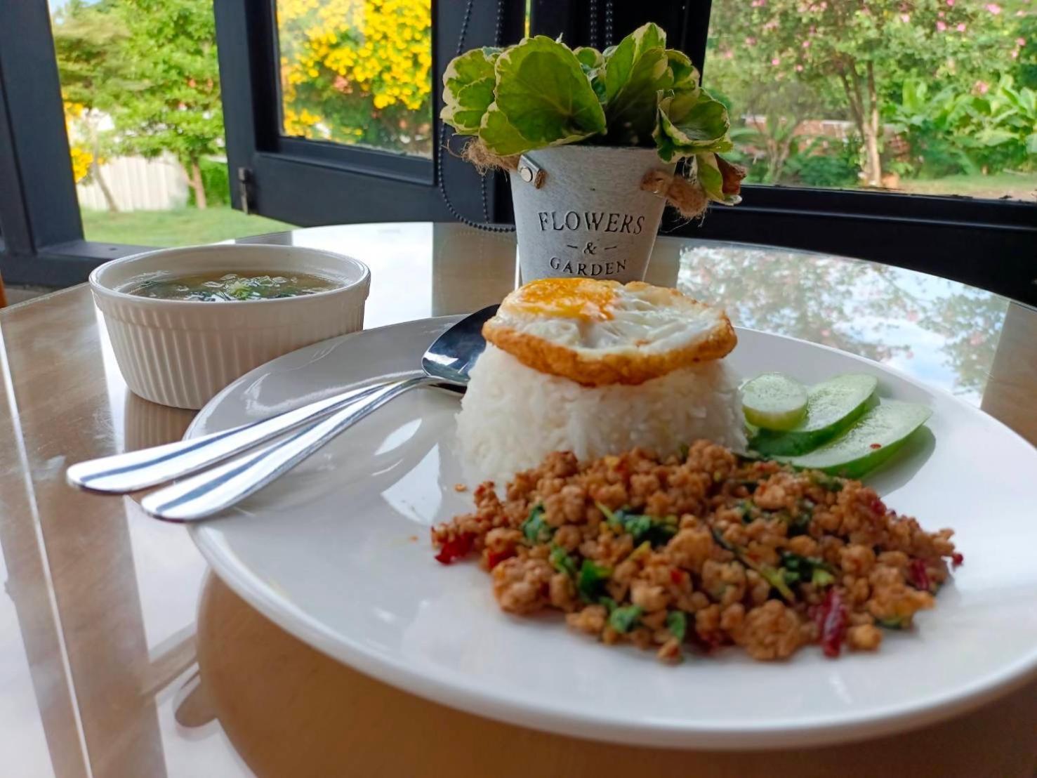 The Sunnery Ville Lom Kao Bagian luar foto