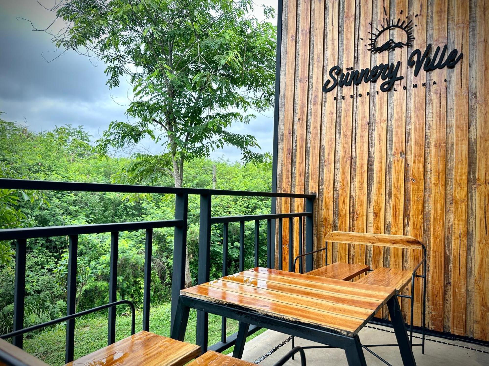 The Sunnery Ville Lom Kao Bagian luar foto